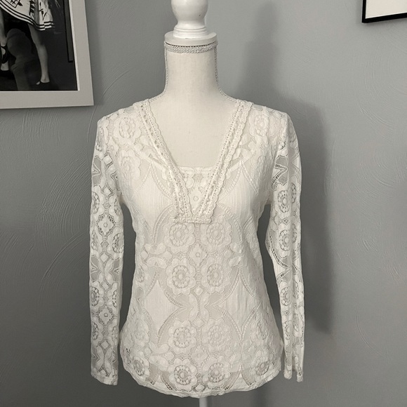 ADIVA Antique White Lace Blouse Top Size Medium - Picture 2 of 4
